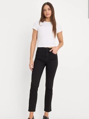 Good American Black Straight Leg Jeans